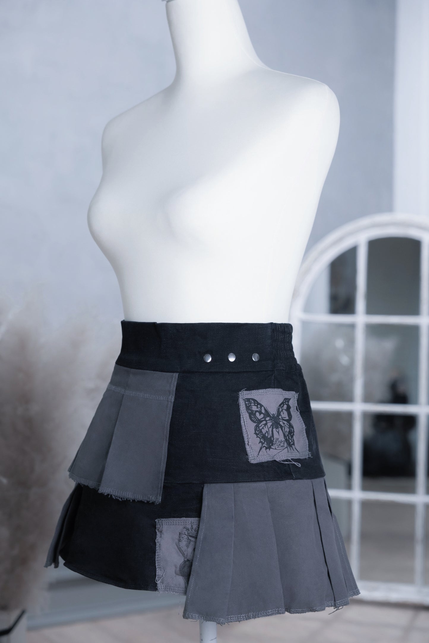 doll pleats patchwork skirt black