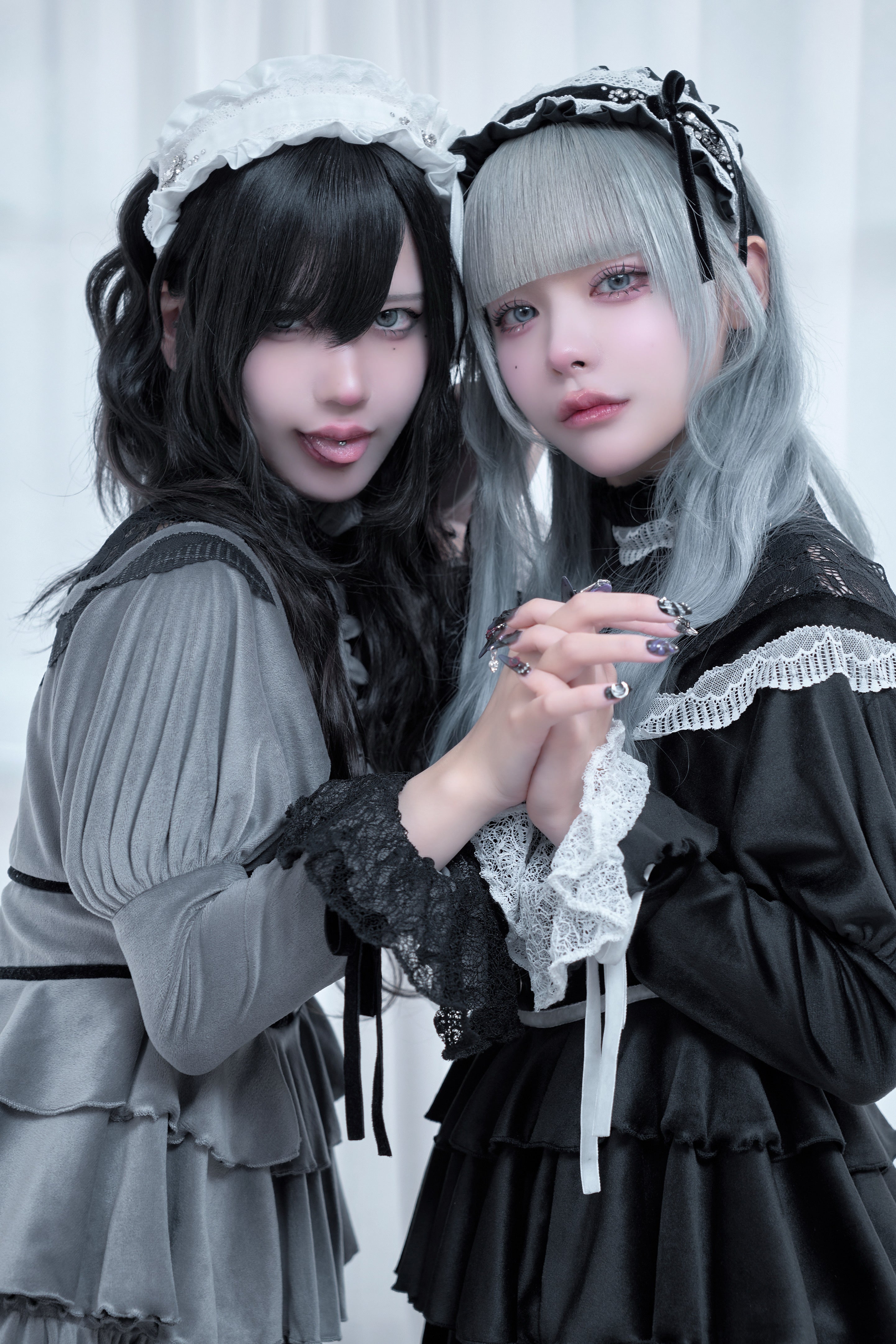 velours puff lace onepiece gray
