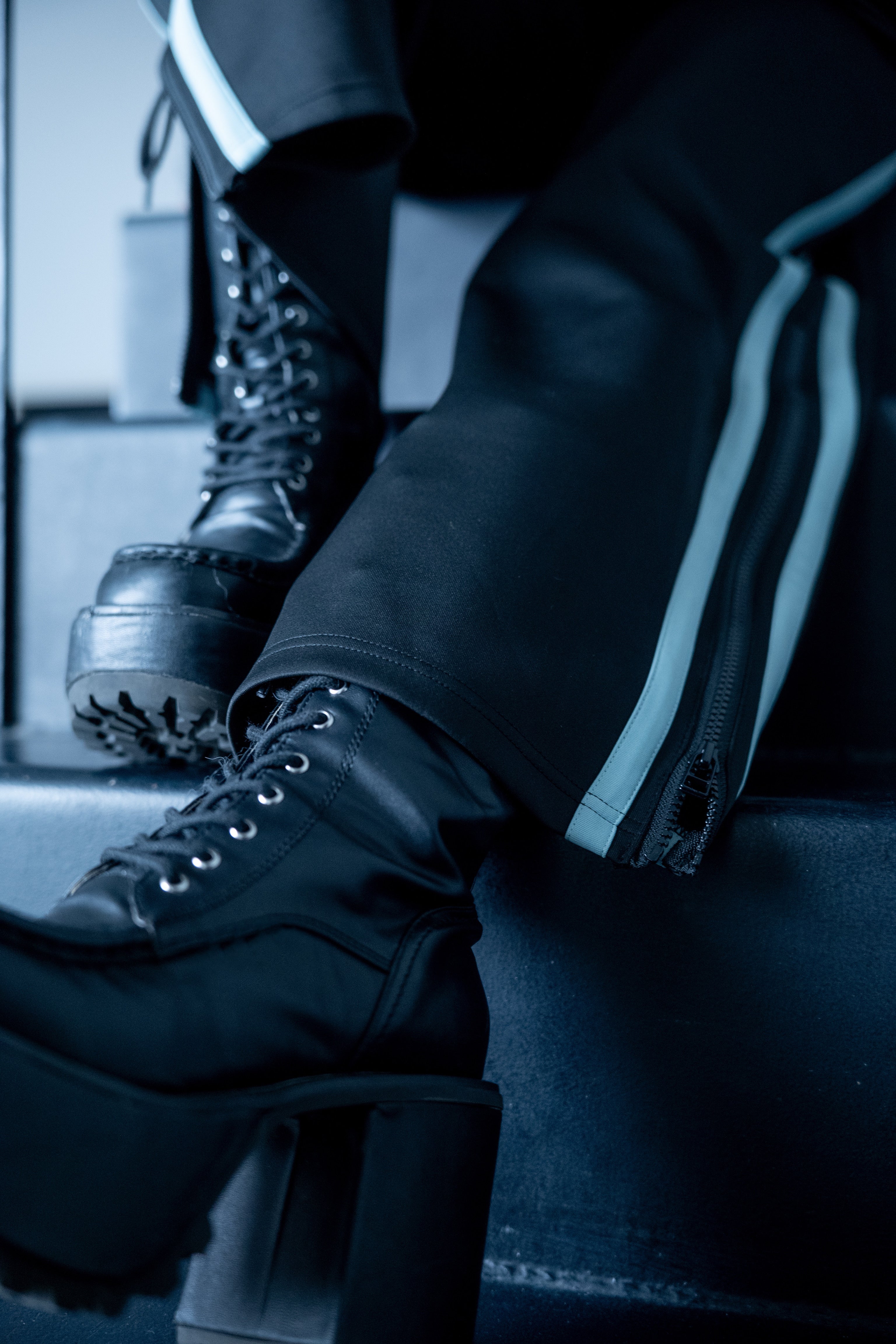 zip track pants