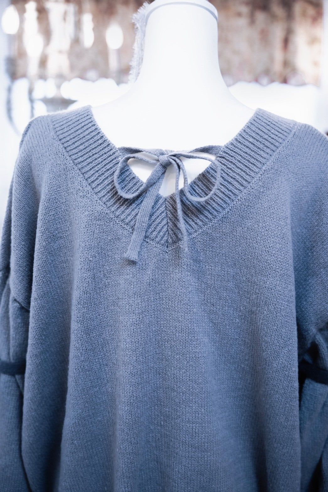 V neck ribbon knit gray