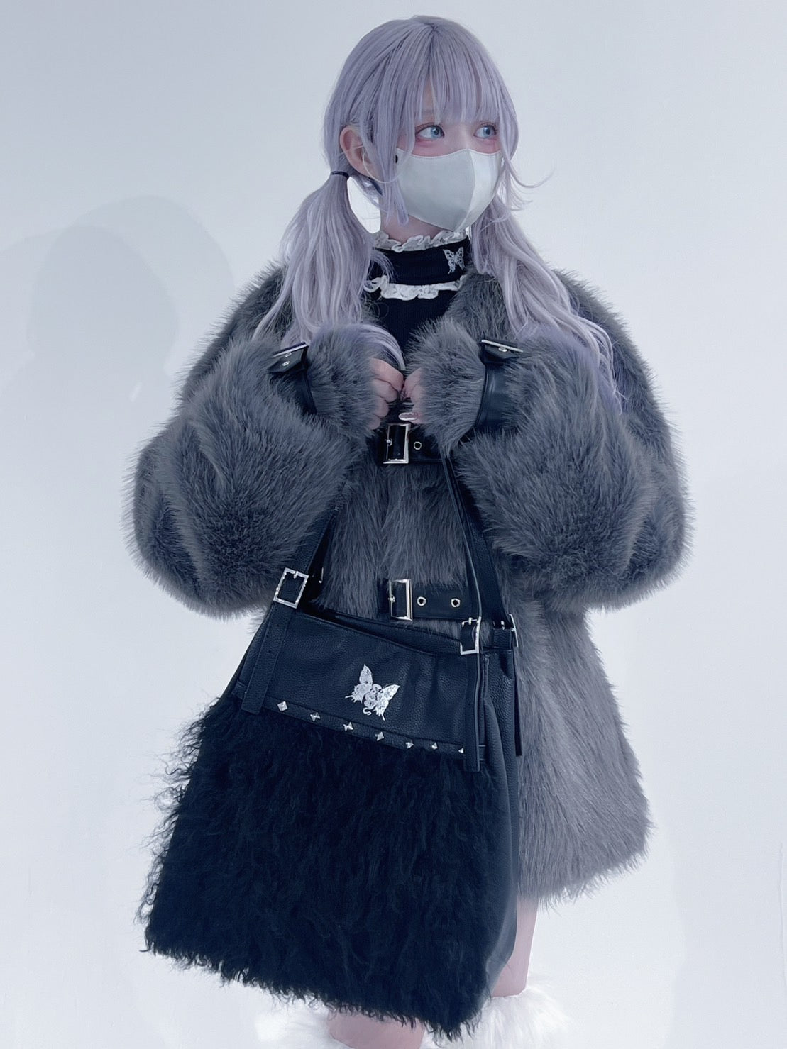 【美品】GIBOUS×DEPENDOLL ファー コート アウター ホワイト 美品】GIBOUS×DEPENDOLL ファー コート アウター ホワイト